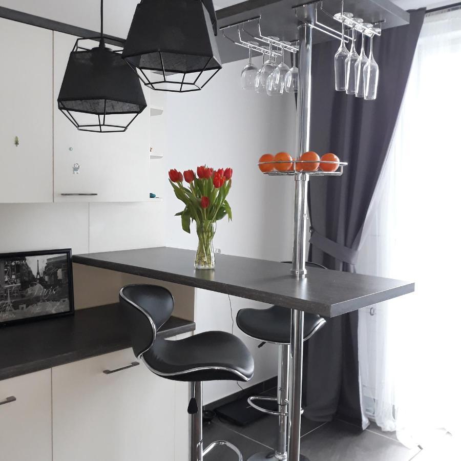 Modern Calm Studio, Wroclaw Ngoại thất bức ảnh