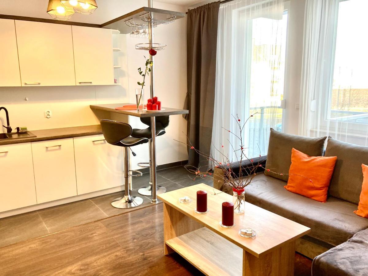 Modern Calm Studio, Wroclaw Ngoại thất bức ảnh